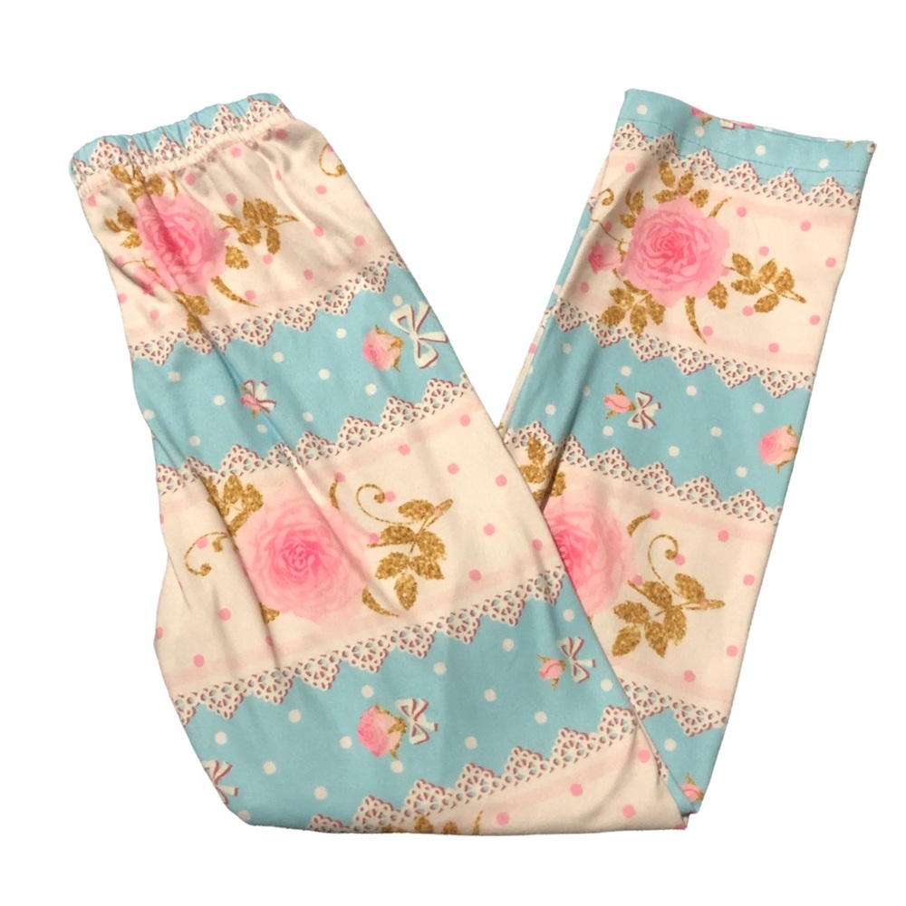 ❗️SOLD❗️Floral Lace Princess Design Leggings • - Picture 7 of 8